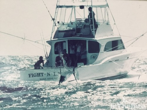Fight-N-Lady Catching a World Record Blue Marlin